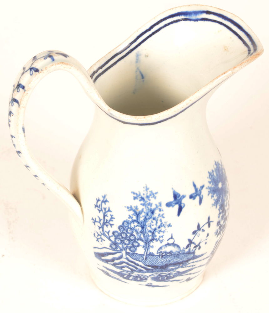 18th century Worcester porcelain milk jug — backview of the pattern