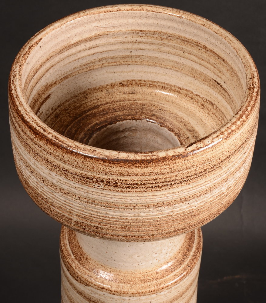 Zaalberg — Inside of the vase, showing the craftsmanship of the turner.