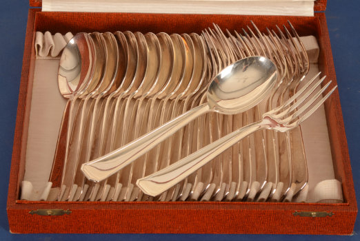 Delheid Frères 12 silver art deco forks and 12 spoons model 43