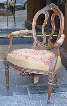 L XVI armchair