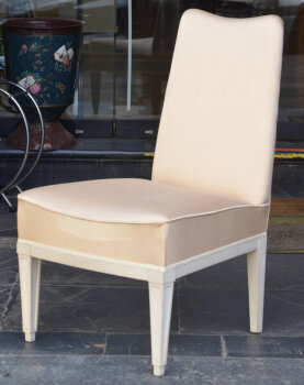 Emiel Veranneman a low easy chair