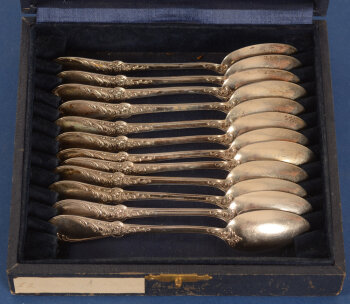 Delheid Frères 12 silver coffee spoons model 29B