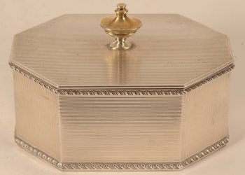Fabbrica Argenteria Fiorentina stylish silver box