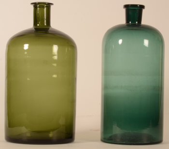 Spilliaert style glass bottles