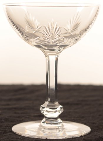 Val Saint-Lambert coupe taille2 low knob