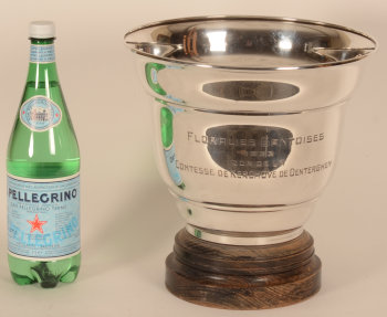 Wolfers Frères grand cache-pot Pétunia 1933