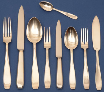 Wolfers Frères Jade pattern silver canteen