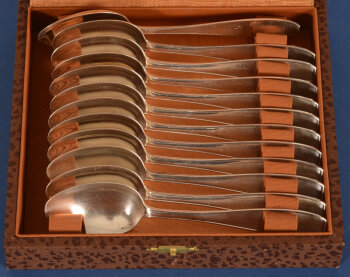 Wolfers Frères 12 silver Jade pattern coffee spoons