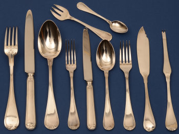 Wolfers Frères S.A. silver canteen in L XVth style