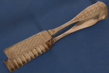 Louis Wolfers silver asparagus tongs